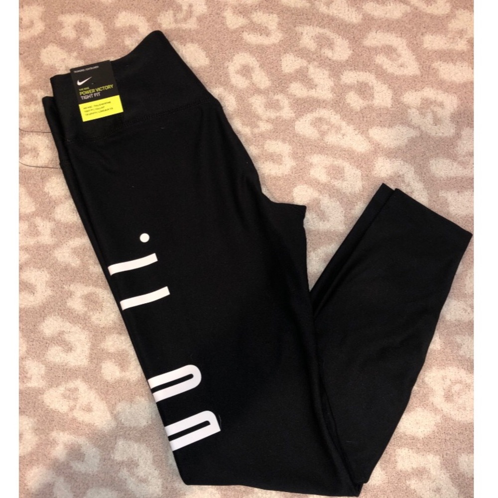 NWT women’s black Power Victory Fit Legging